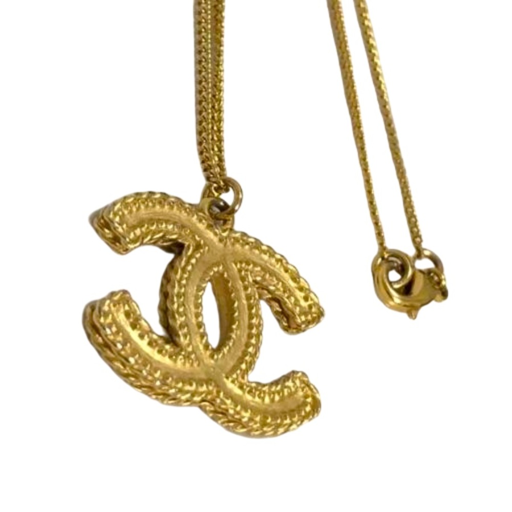 Chanel Coco Mark CC Logo Gold Motif Necklace - Picture 6 of 9